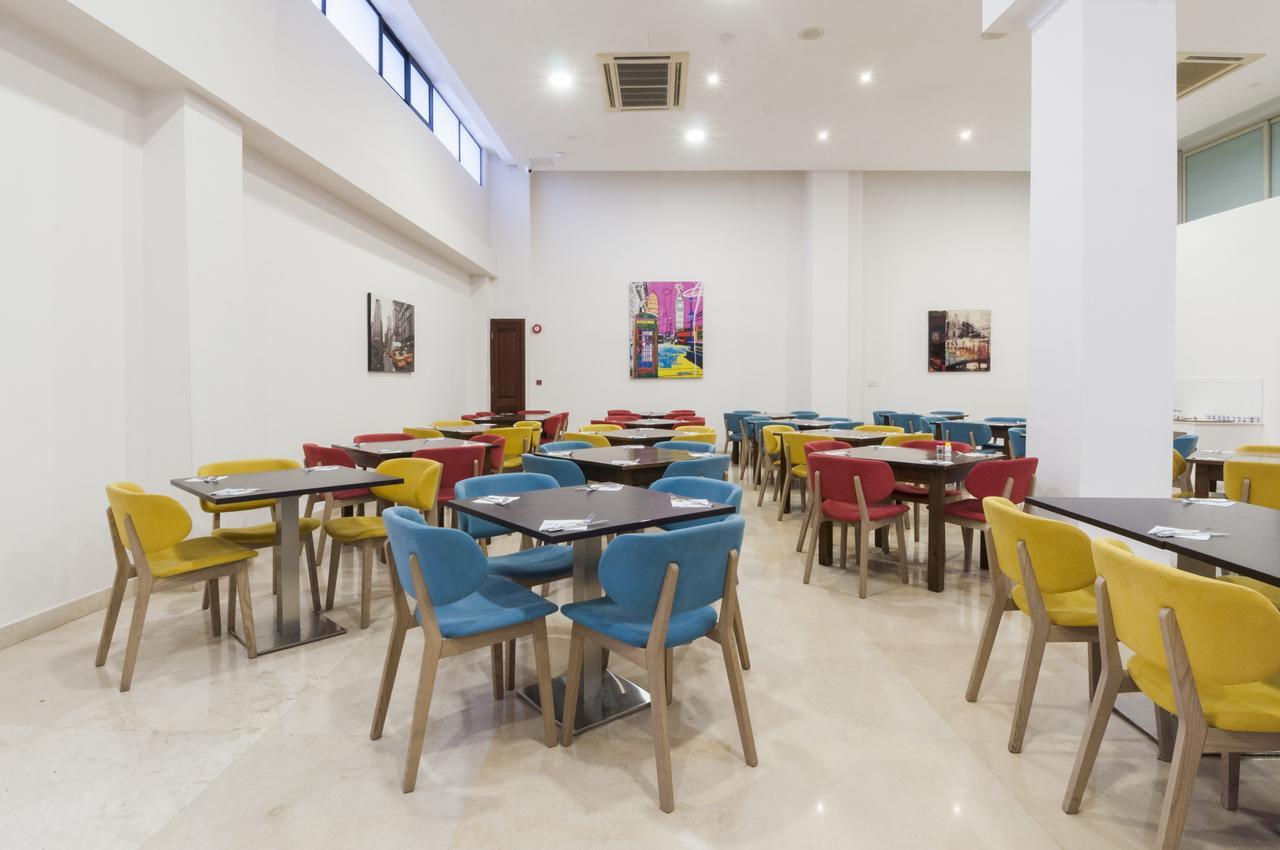 By St Hotell Sliema